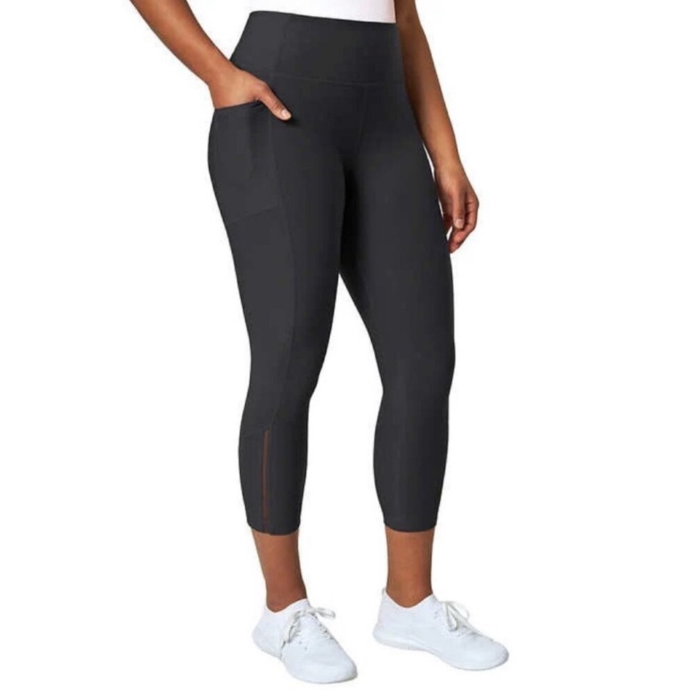 L: Mondetta High Waist active Capris